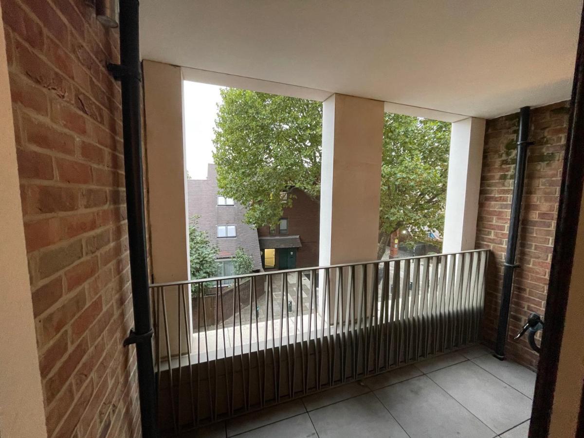 High Standing Flat Spitalfields/liverpool St *