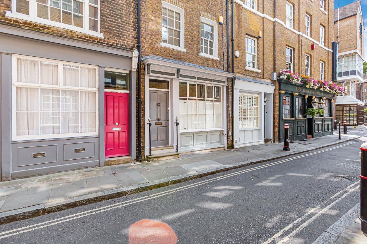 Charming 4 Bed Town House With Roof Terrace Ferienhaus London