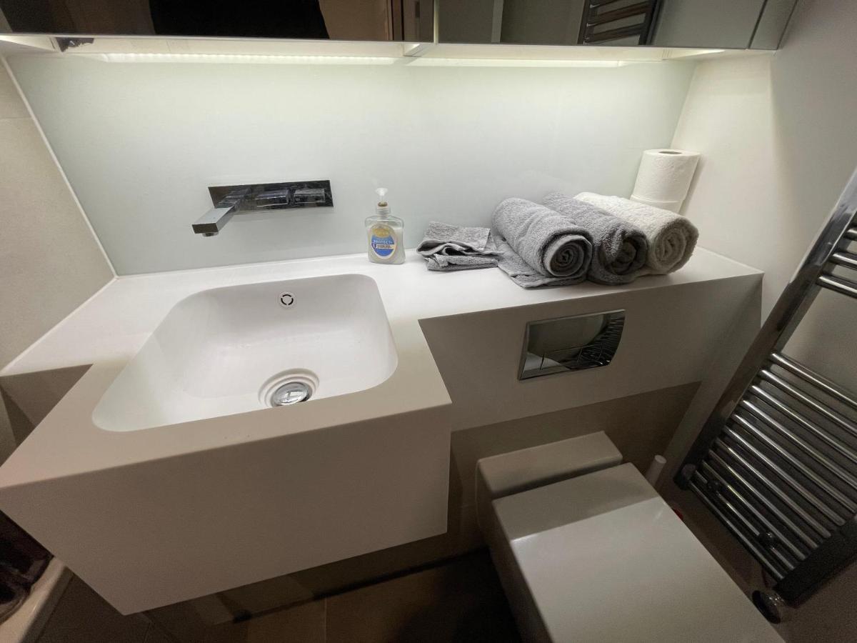 Apartment High Standing Flat Spitalfields/liverpool St London