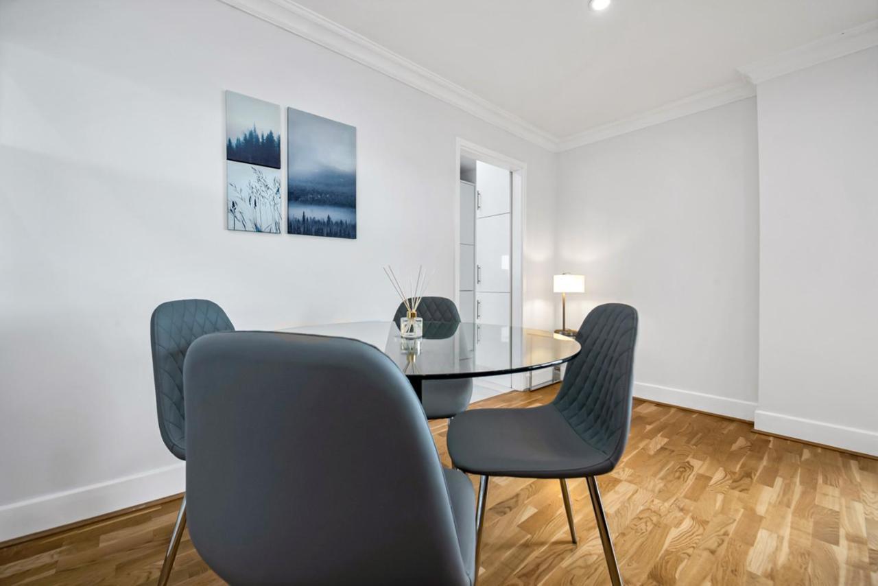 Apartamento Stunning Flat On King's Road, Chelsea With Balcony *