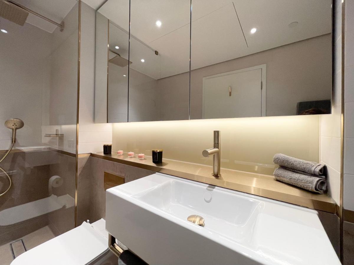 Battersea Power Apartment *