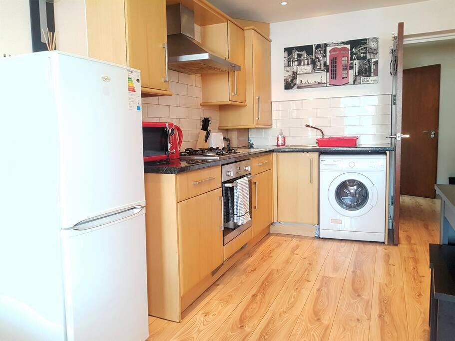 Cosy Flat In Great Locationin Apartment