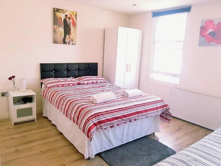 Cosy Flat In Great Locationin Leilighet London