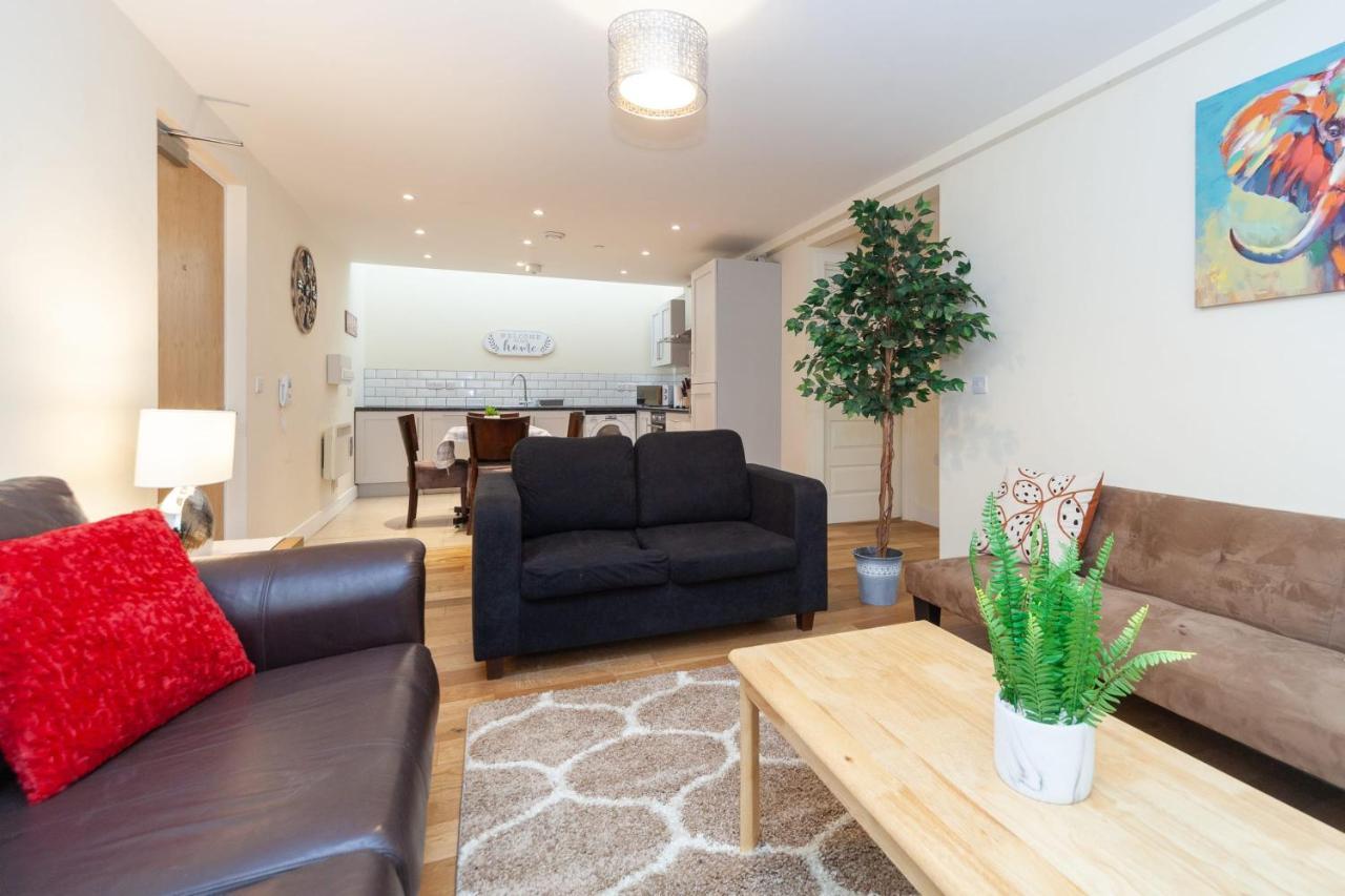 Characterful 2 Bedroom In Brixton Apartment London