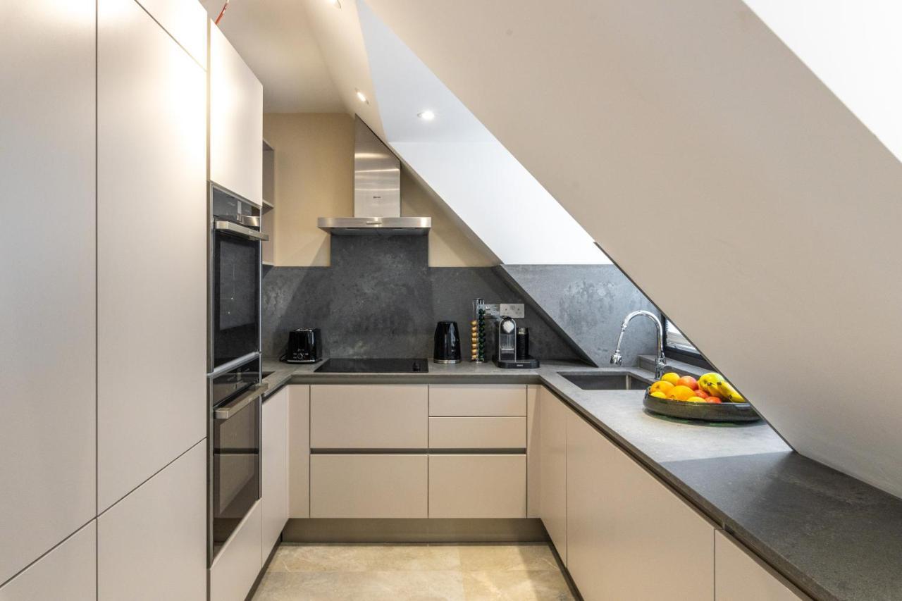 Apartment Beautiful 2-bed In *