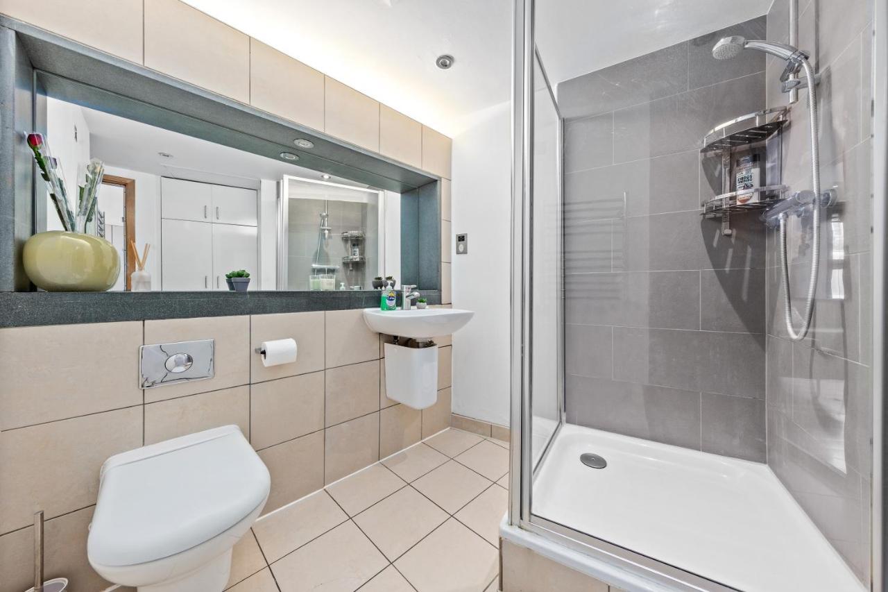 Piccadilly,stjames,mayfair In Heart Of Hy17 London