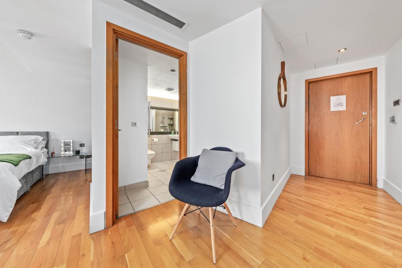Piccadilly,stjames,mayfair In Heart Of Hy17 Apartment London