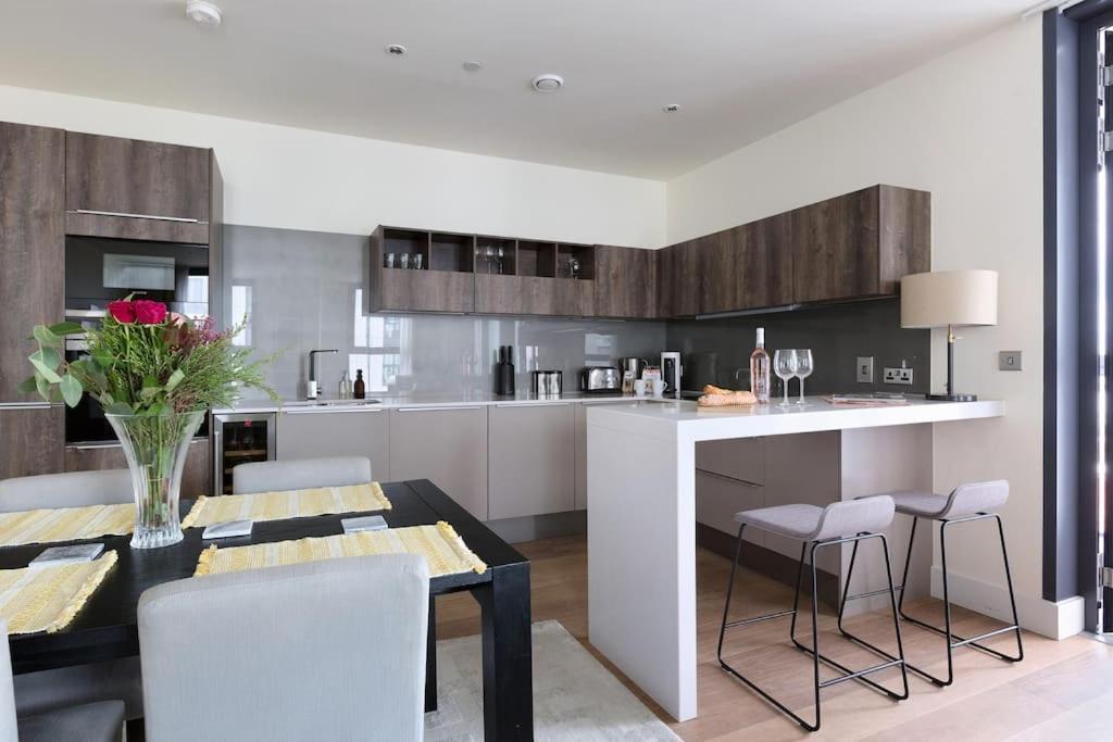 Apartment Amazing Penthouse Flat - Battersea - Nine Elms London