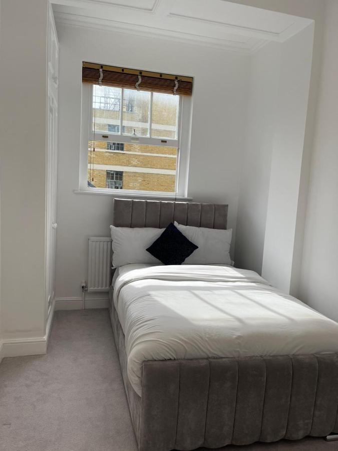 Kensington Luxury Apartamento