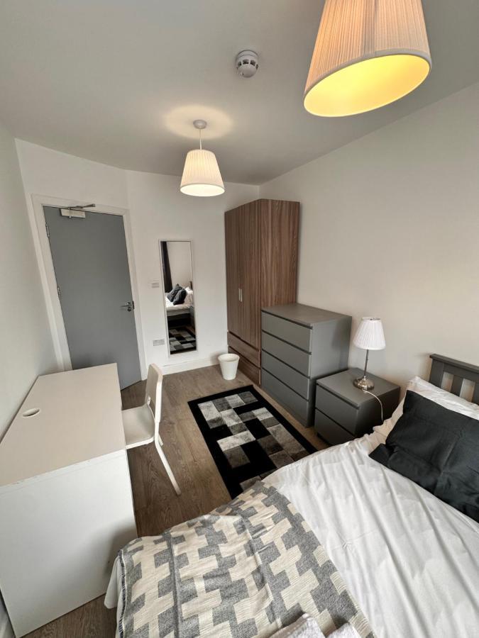 Pensión Double And Single In Bromley By Bow Londres