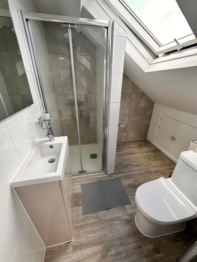 Pensión Double And Single In Bromley By Bow Londres