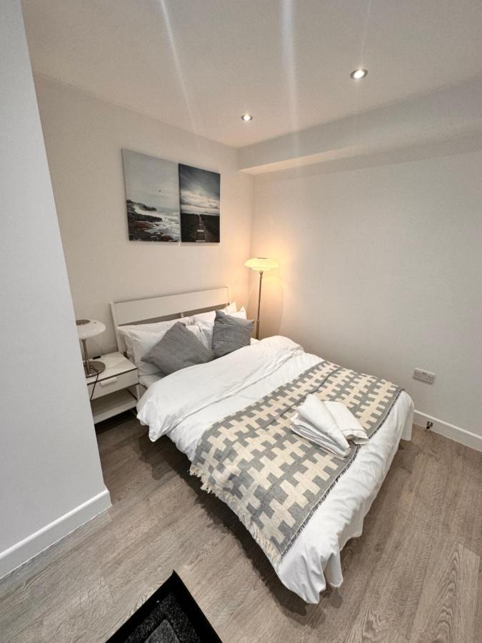Pensión Double And Single In Bromley By Bow Londres