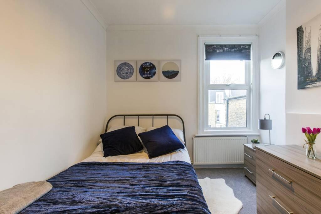Apartment Fulham Fancy - Cosy 4 Bedroom With Garden Near Hammersmith And Fulham By The River ! London