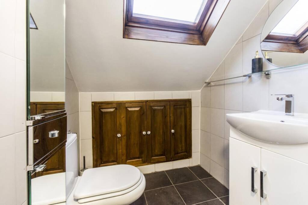 Fulham Fancy - Cosy 4 Bedroom With Garden Near Hammersmith And Fulham By The River ! Apartment
