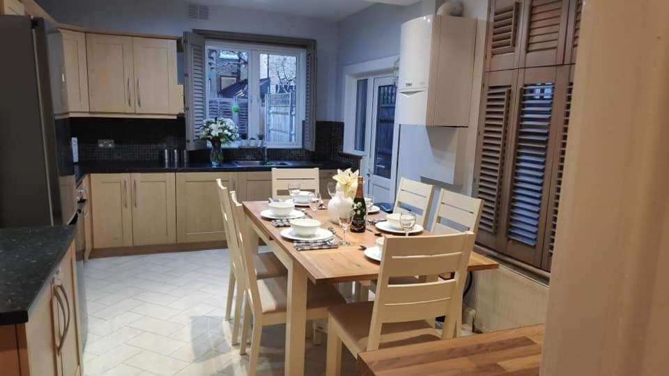 Fulham Fancy - Cosy 4 Bedroom With Garden Near Hammersmith And Fulham By The River ! Apartment London