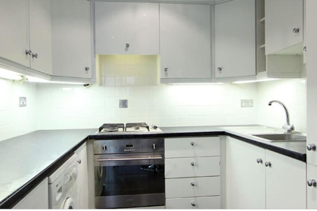 Apartment Large Studio In London,near Hyde Park London