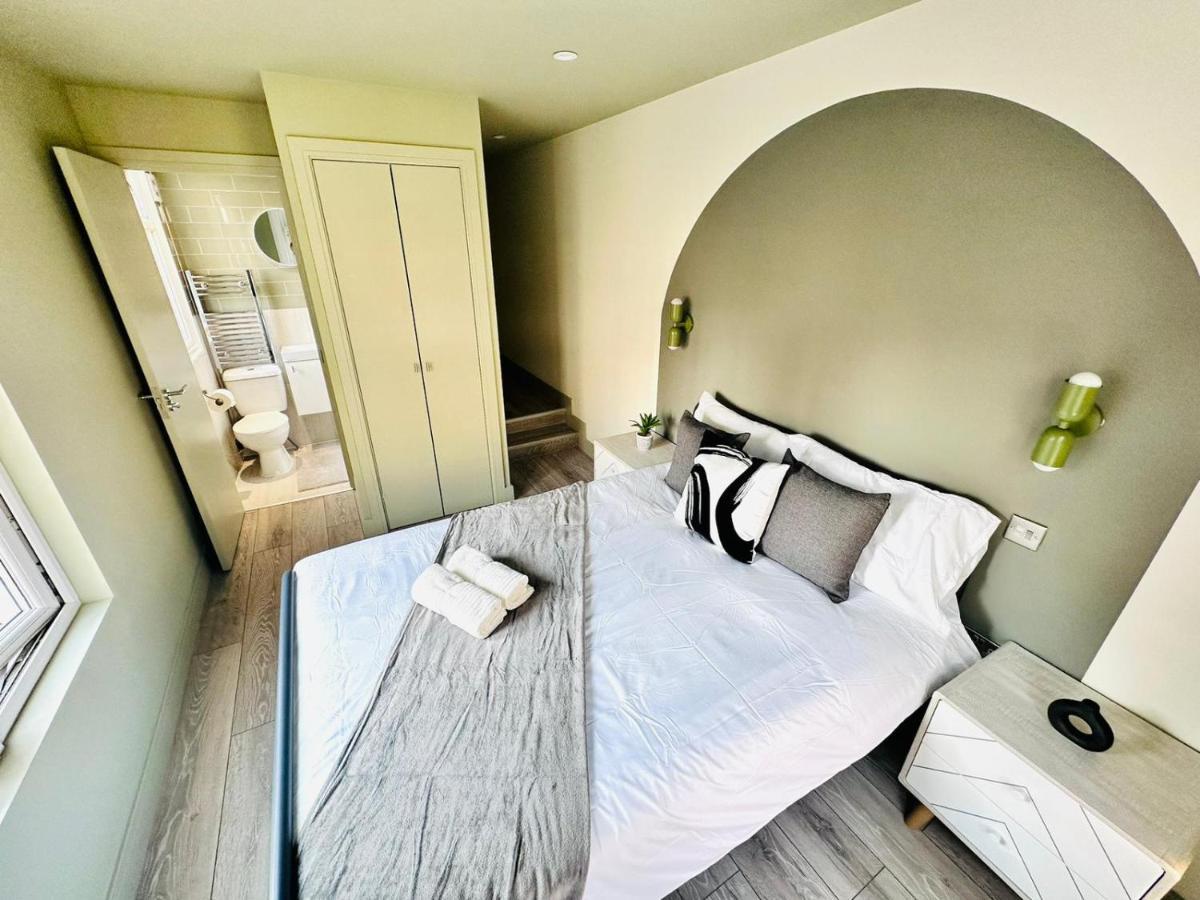 Boutique Ensuite Like