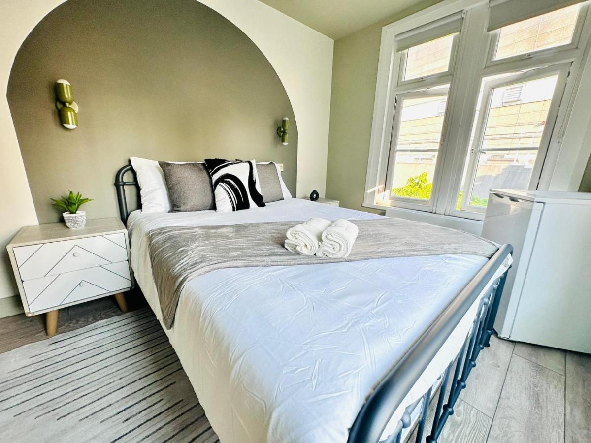 Boutique Ensuite Like
