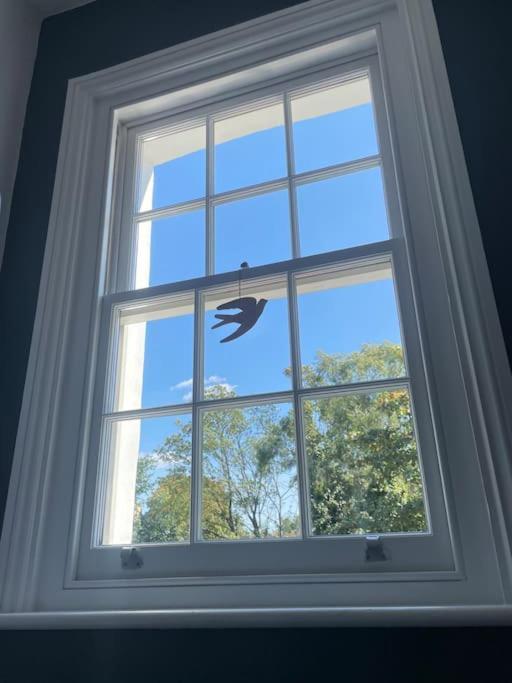 Feriehus Beautiful Victorian House, Sleeps 12 London