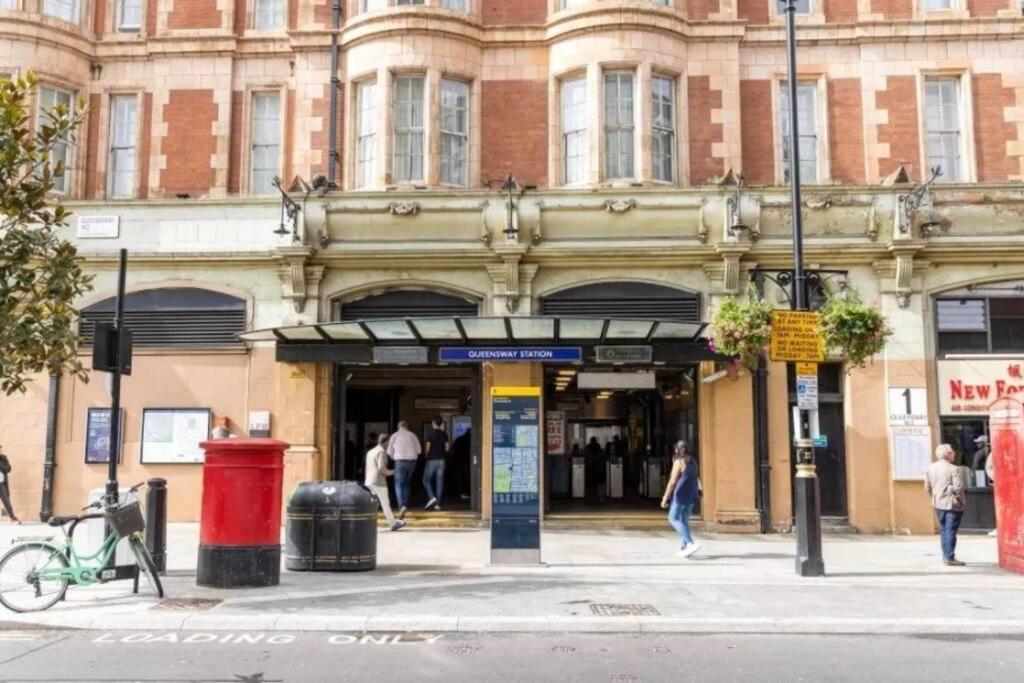 Beautiful Victorian In Hyde Park By Tube Stations - No Stairs *