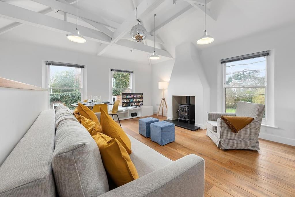 Flourish - The Annex - Dulwich Village Apartment *