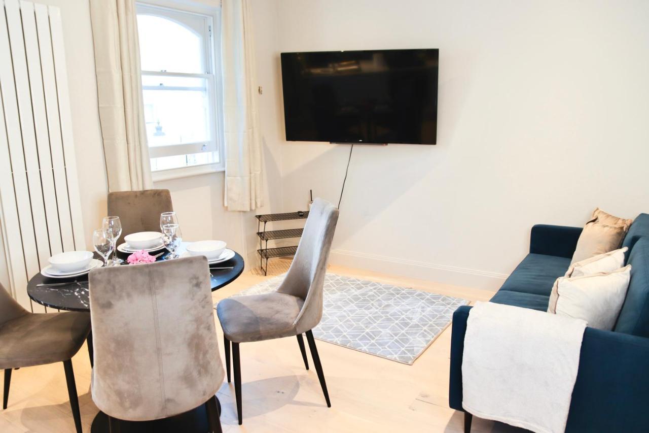 Hyde Park, Apartment