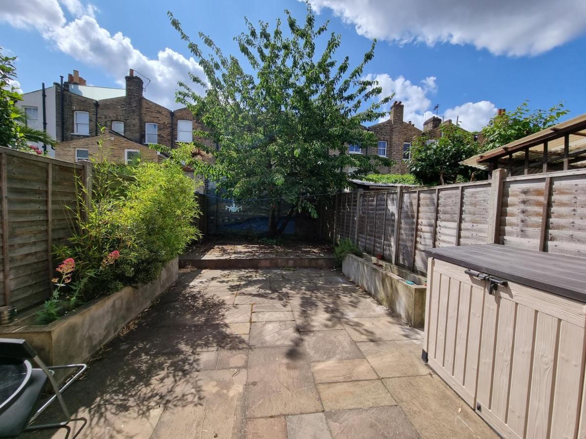 Single With En-suite Shower In Zone 1 Gasthof London