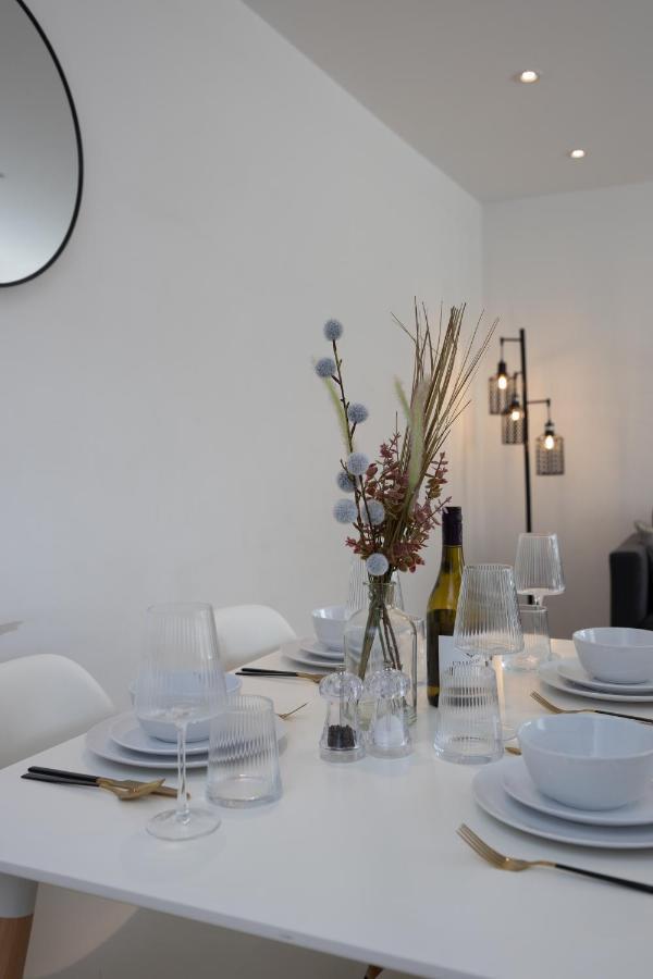 Apartamento Contemporary 2-bedroom *