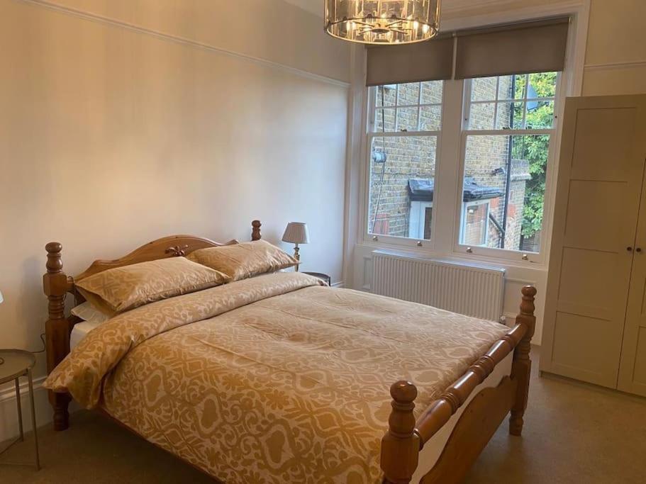 Appartement Beautiful Ground Floor Flat Londen
