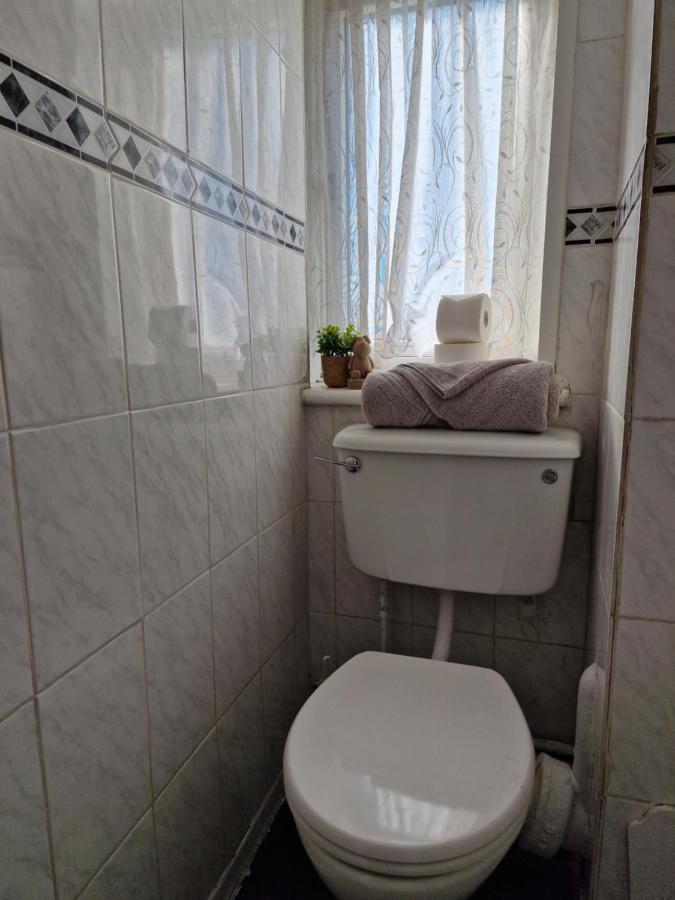 Double With Excellent Views - Central Homestay