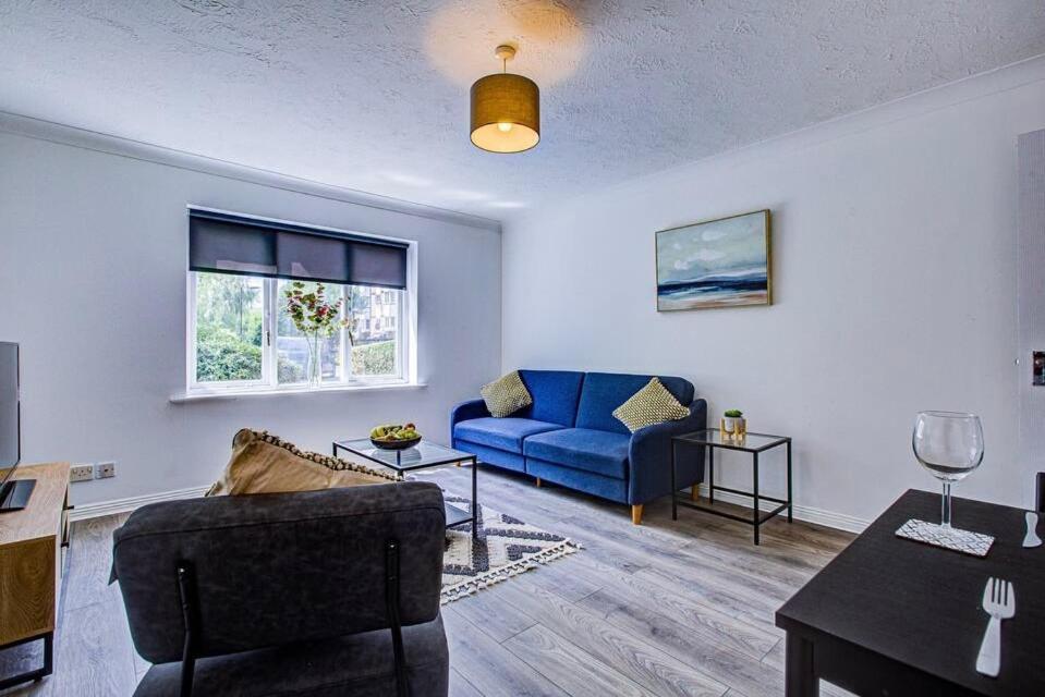 Apartamento Spacious 2 Bedroom Londres