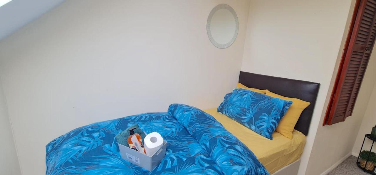 Bed & Breakfast Move Estates - Multiple London