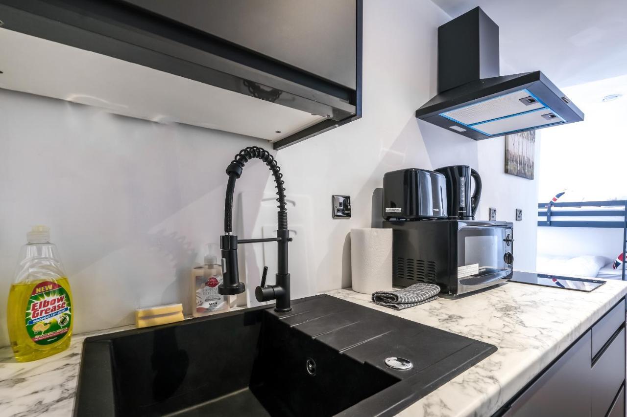 Apartment Quaint And Spacious Piccadilly Sleep 6 Vrd *