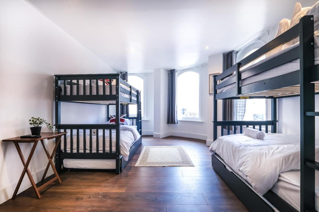 Quaint And Spacious Piccadilly Sleep 6 Vrd London