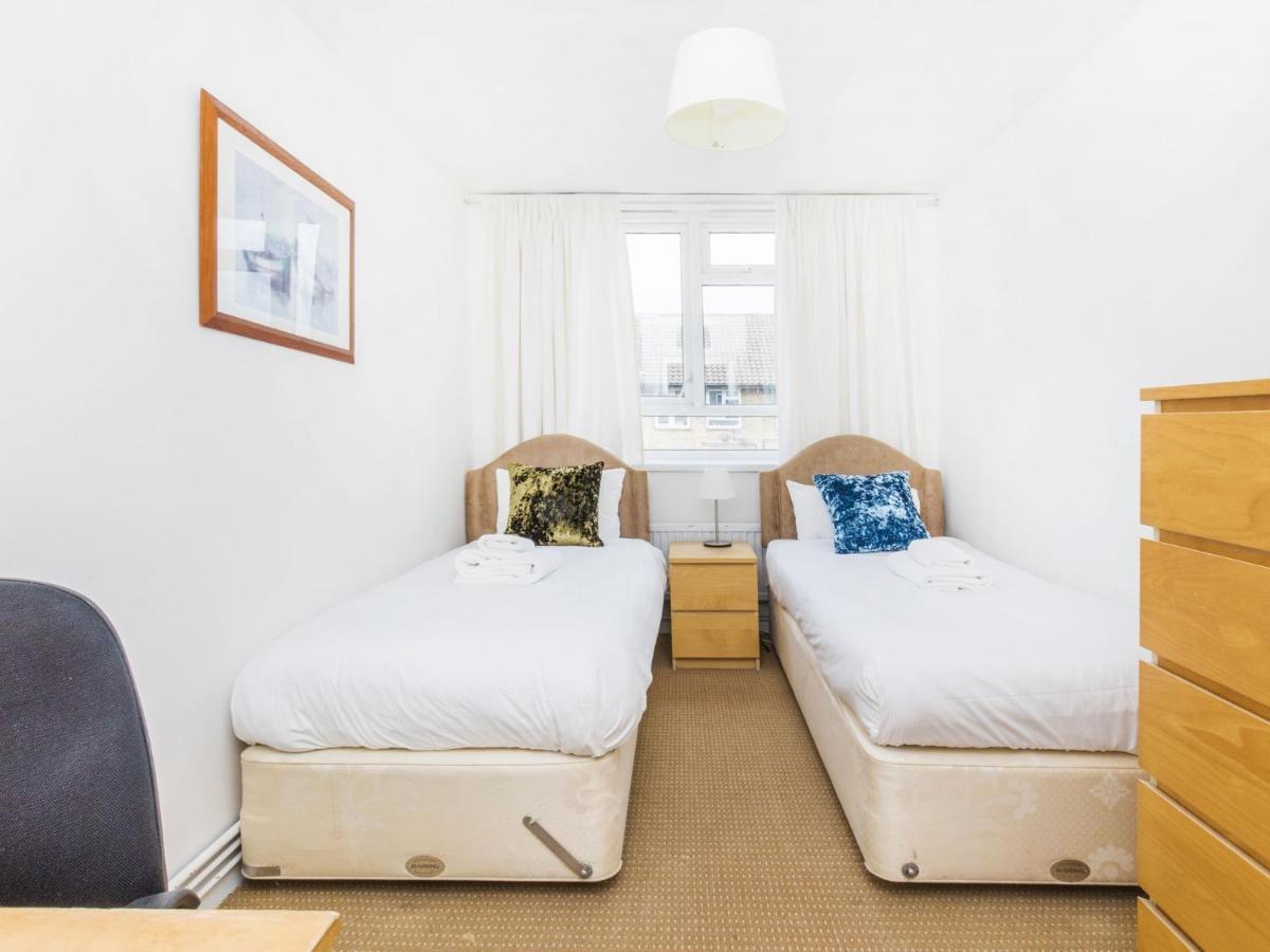 Apartment Pass The Keys - Beautiful Flat With Balcony In Swiss Cottage,