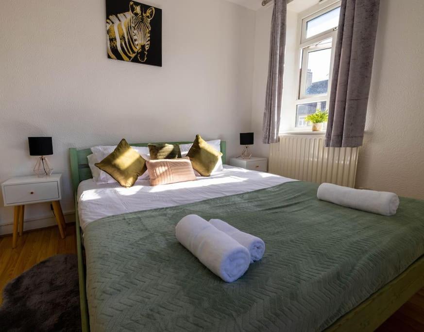 Apartamento Pristine 3 Beds Hackney E9 Londres