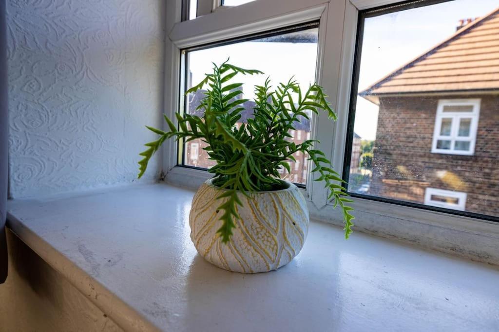 Apartamento Pristine 3 Beds Hackney E9 Londres