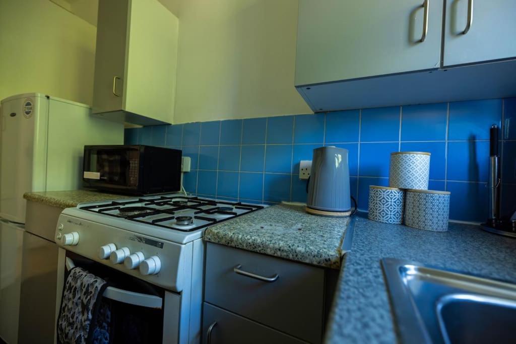 Apartamento Pristine 3 Beds Hackney E9