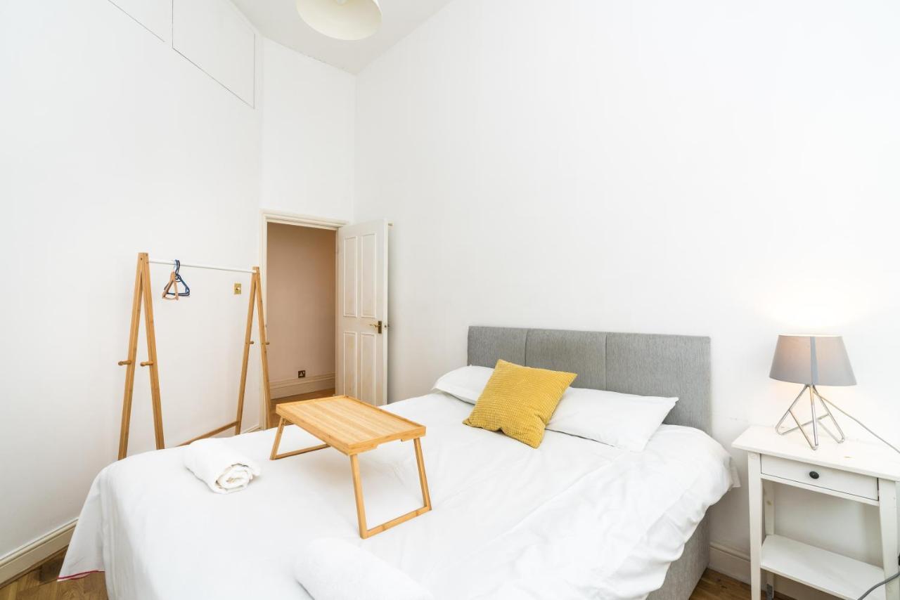 Spacious 2 Bedroom / Gloucester Road / Kensington Apartment