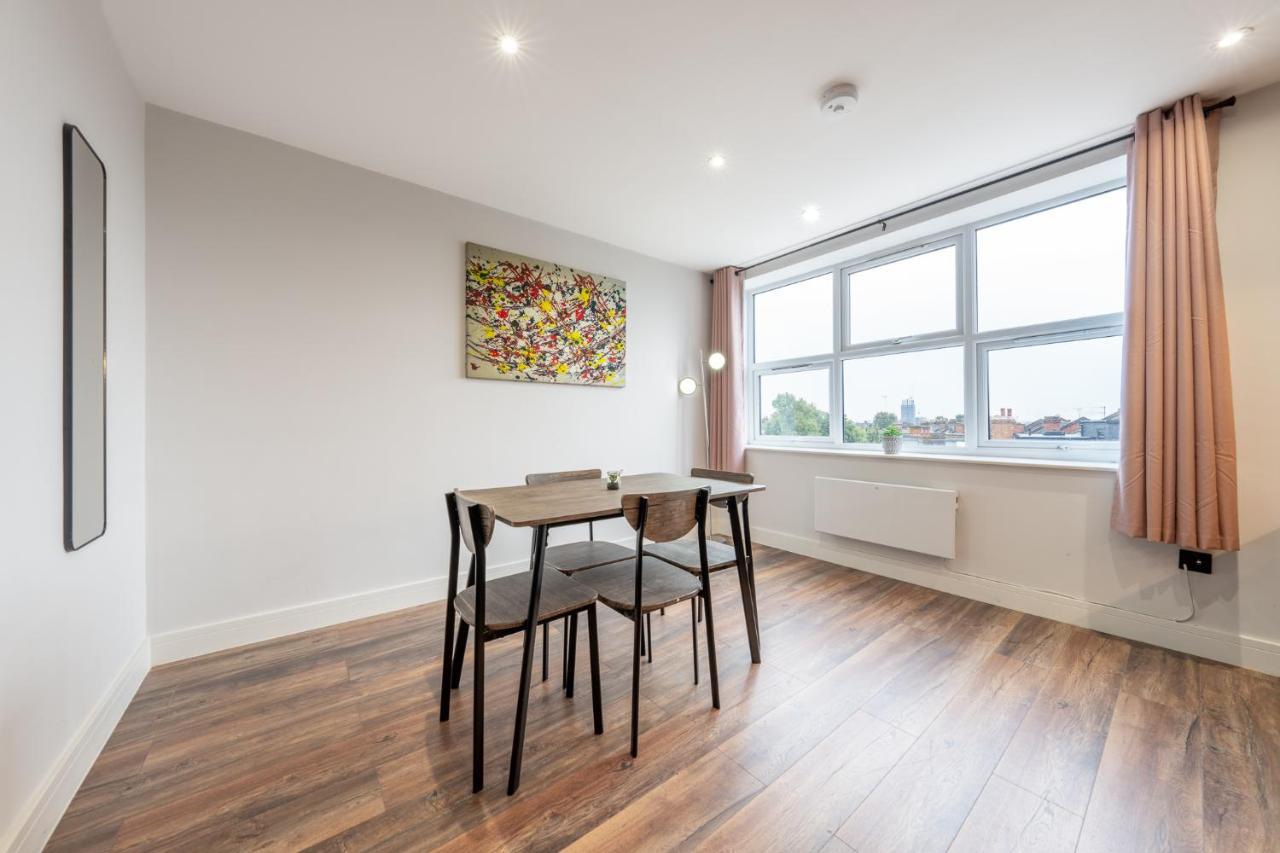 5 - West Brand New Loft Apartment *