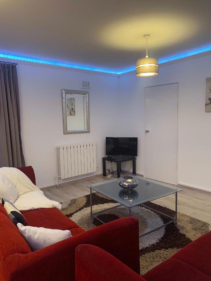 In - 24 7 Security Apartment London