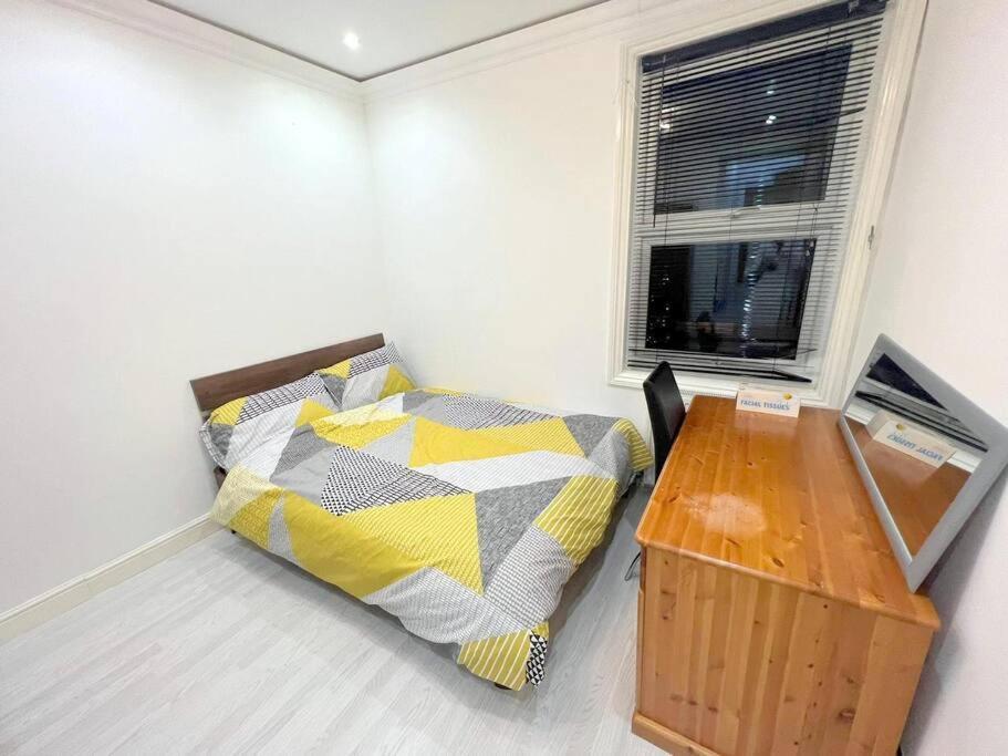 Leilighet 2-bedroom In Tooting *