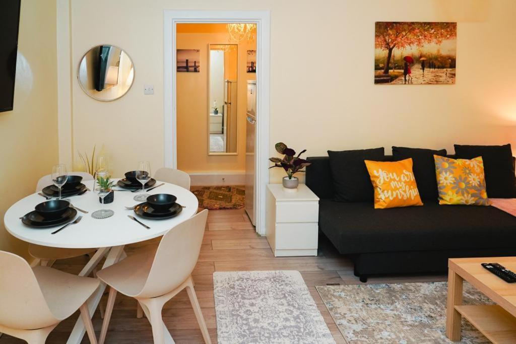 Apartment Hyde Park 1-bedroom *