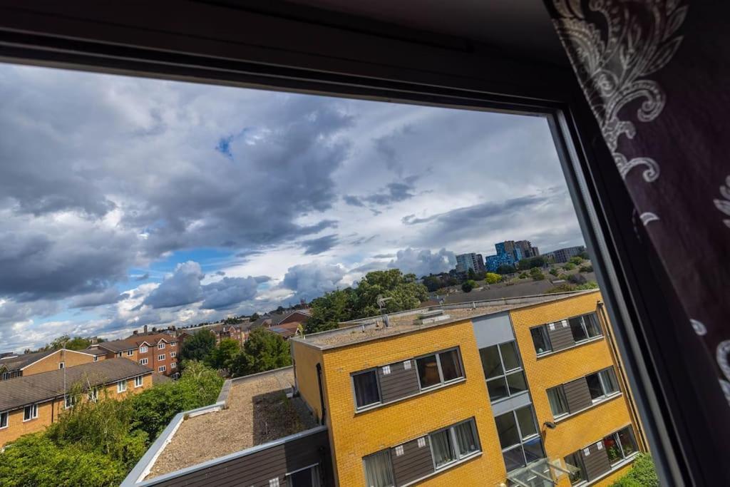 Igm 2beds Property Leilighet London