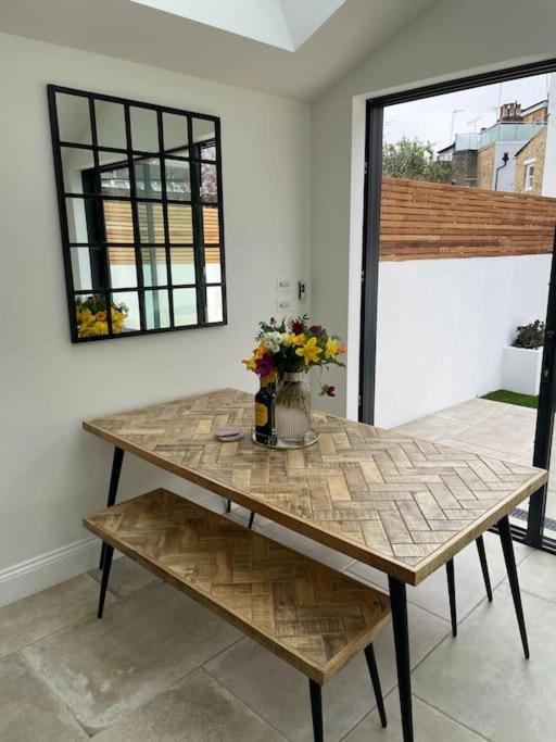 Ferienhaus Whole House, Ensuite & Garden, 3 Bedrooms *