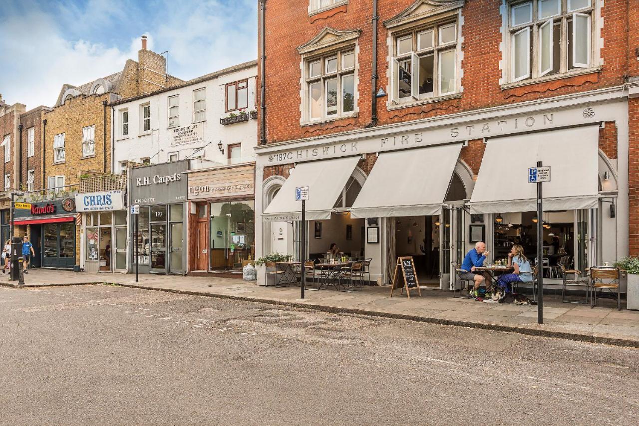 Hidden Gem In Chiswick, Stylish 1 Bedroom House * London