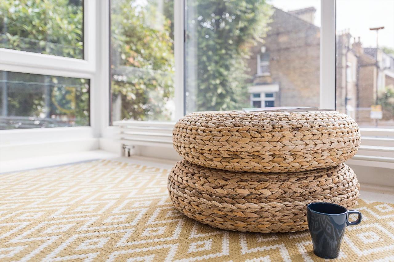 Hidden Gem In Chiswick, Stylish 1 Bedroom House Apartment