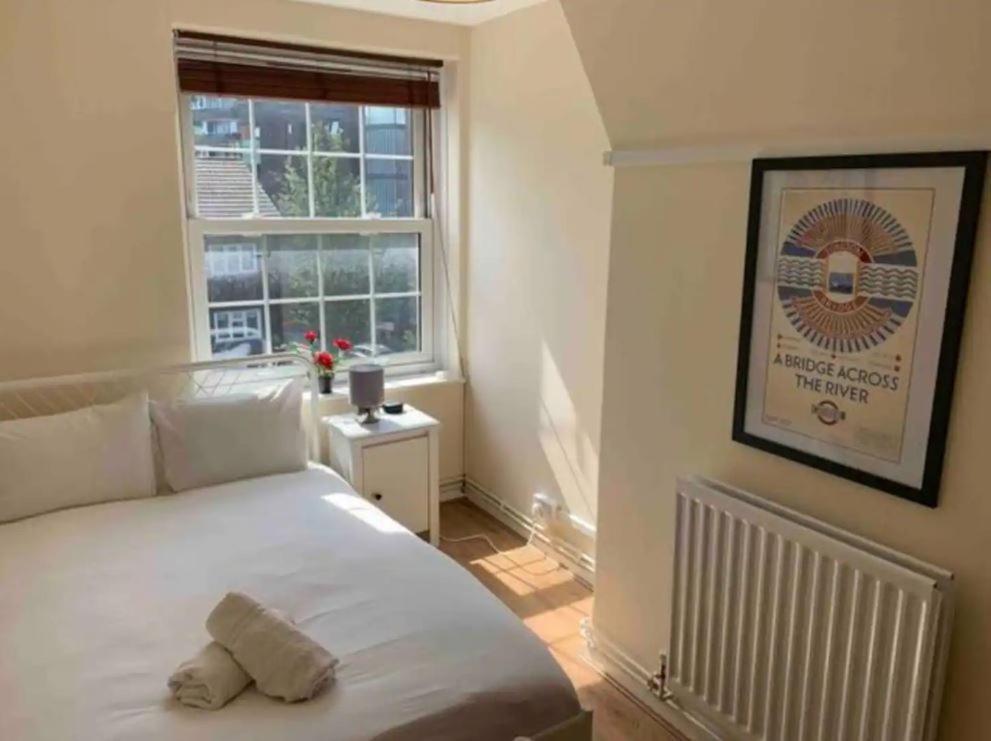 Aplacetostay Apartment, Zone 1 Cam