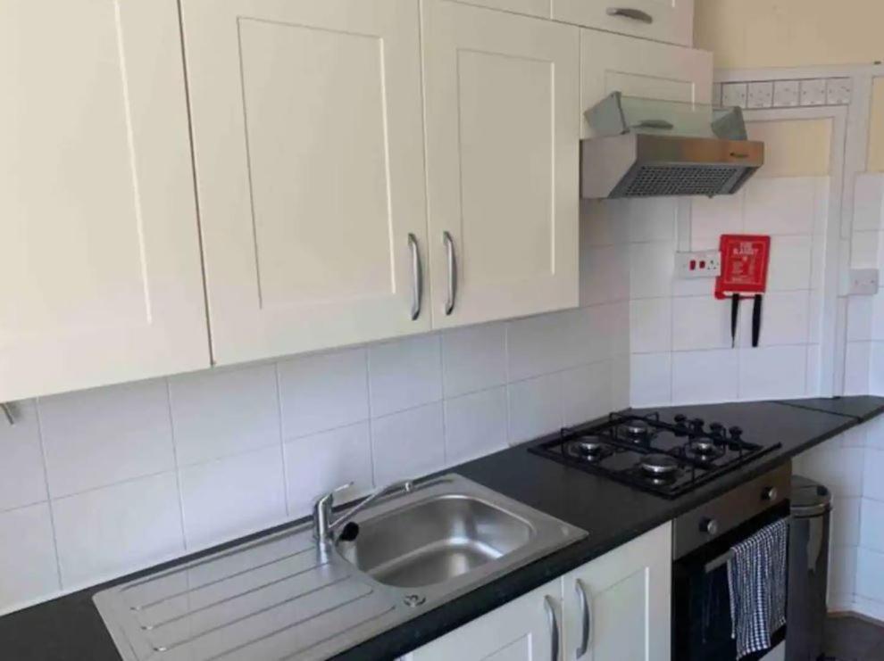 Aplacetostay Apartment, Zone 1 Cam Privatunterkunft London