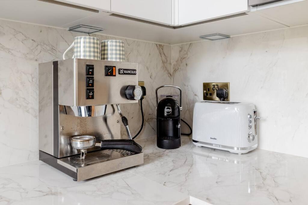 Luxury Flat On Fulham/chelsea Border Appartement *